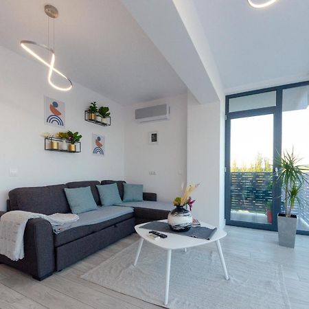 Bliss Apartment Тиргу-Муреш Екстер'єр фото